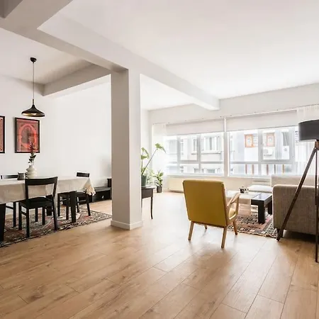 Spacious W/ Amazing Location Apartmán Istanbulská provincie
